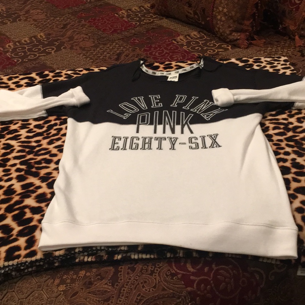 Pink / Victoria’s Secret sweatshirt